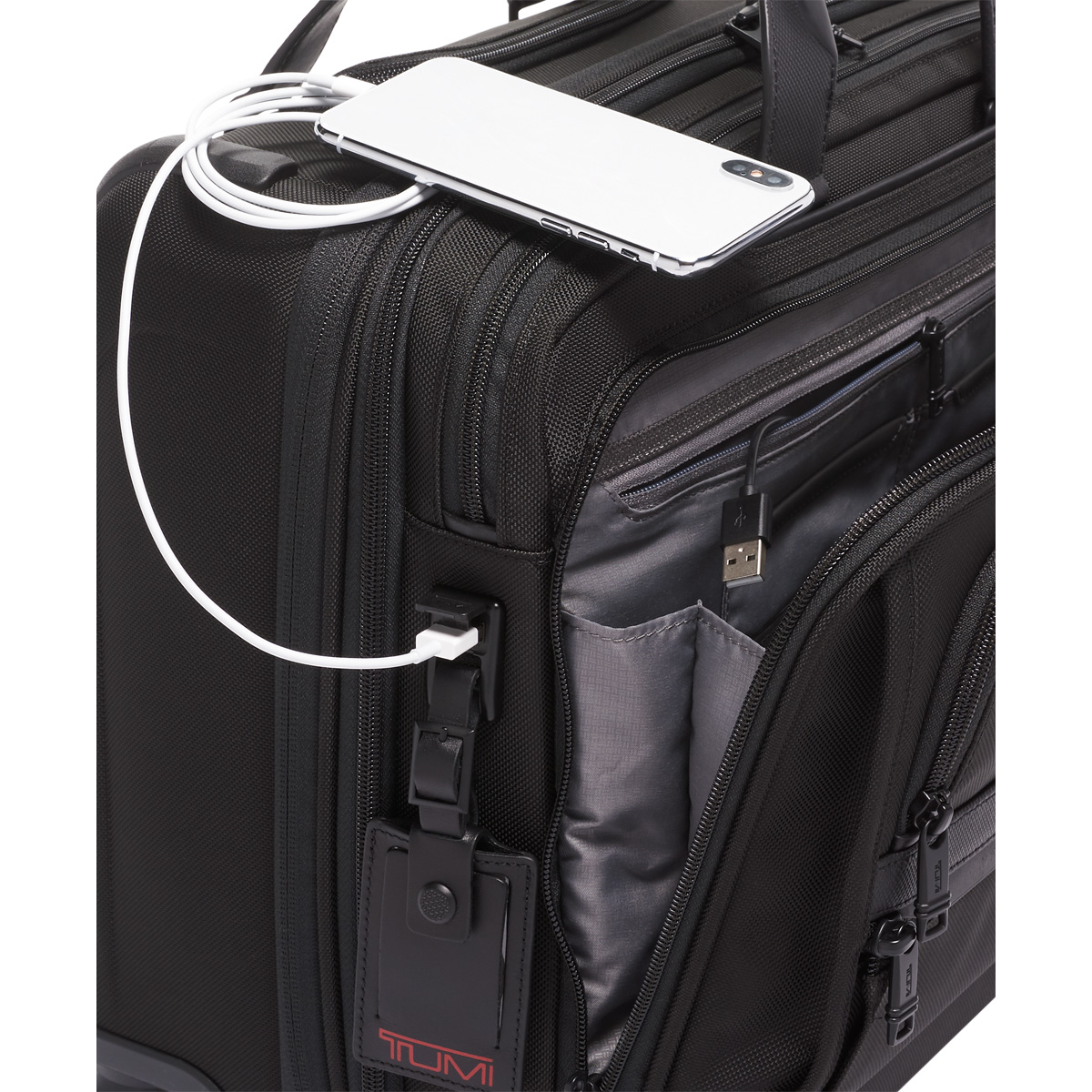 TUMI ALPHA3 デラックス・4ウィール・ラップトップ・ケース・ブリーフ